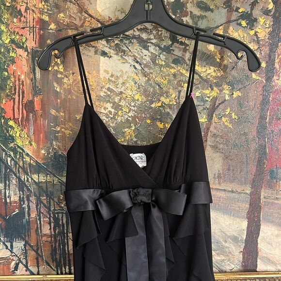 Vintage Y2K Cache Black Ruffled Jersey Mini Dress Size 4  RARE MSRP $225 - Picture 2 of 4